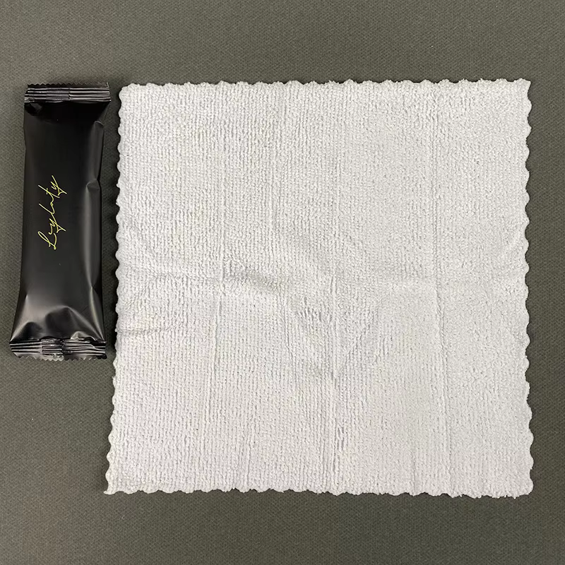 OEM Factory Custom Logo Disposable Microfiber Wet Towel Eco-Friendly Single Roll for Club Hotel Restaurant Exhibition TravelMOQ10000packs