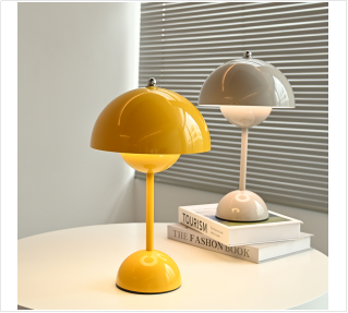 Mushroom Table Lamp