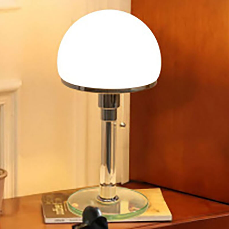 Glass table lamp