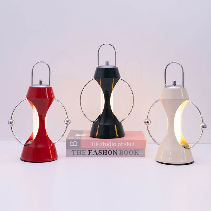 مصباح طاولة معسكر