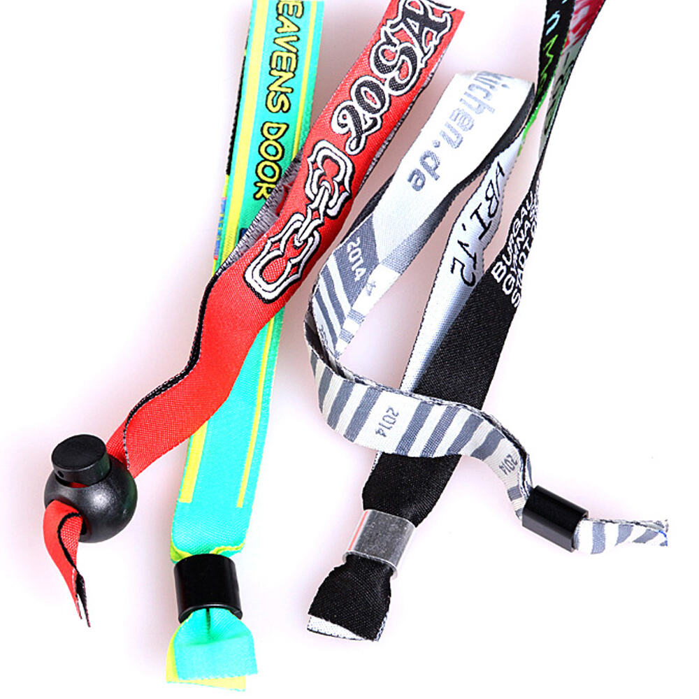 Ongeëvenaarde kwaliteit en veelzijdigheid van geweven stoffen polsbandjes