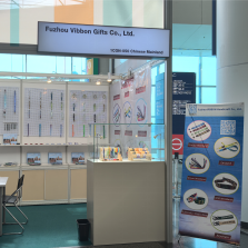 HK Exhibition: Two Newcomers' First Time