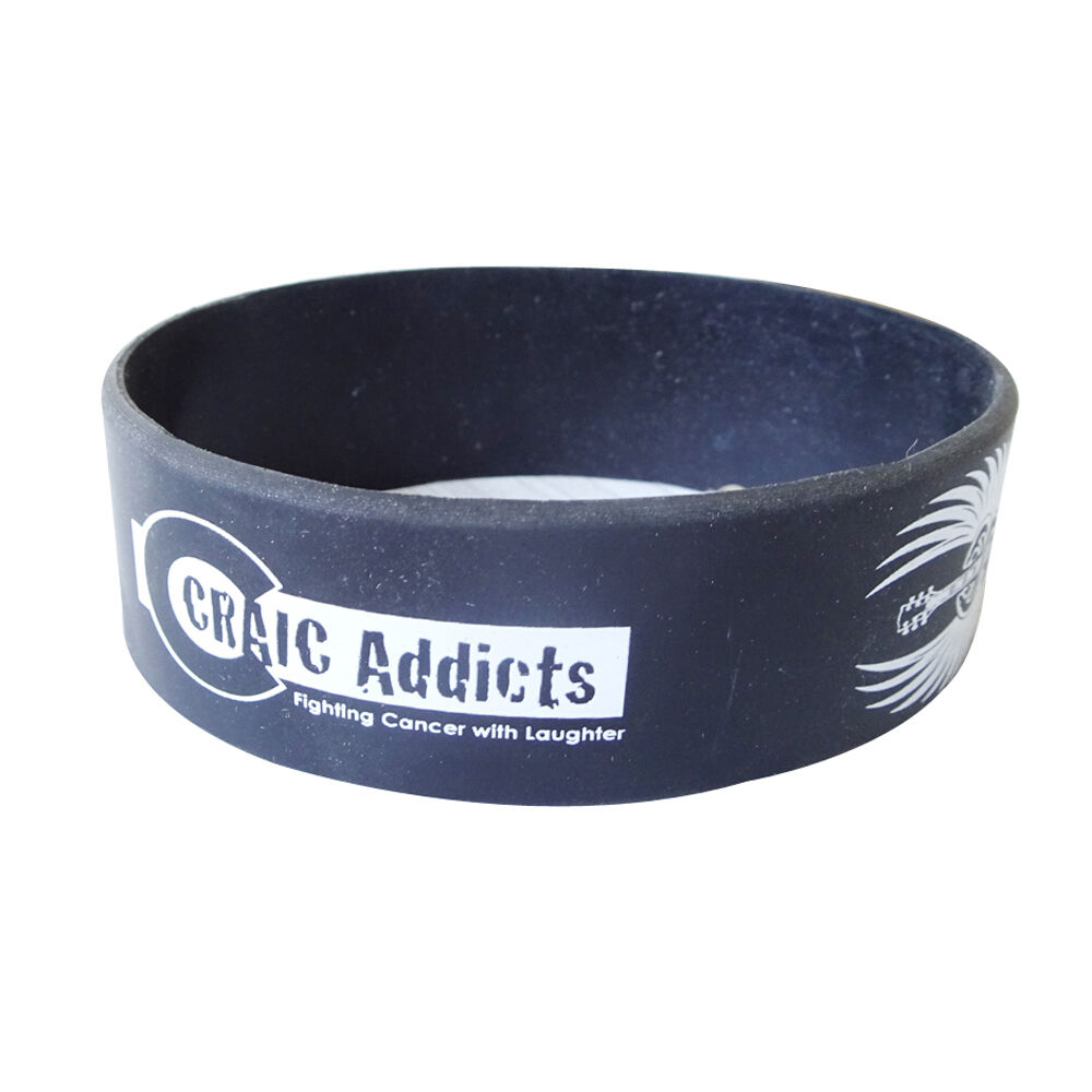 De unieke voordelen van onze rubberen polsbandjes