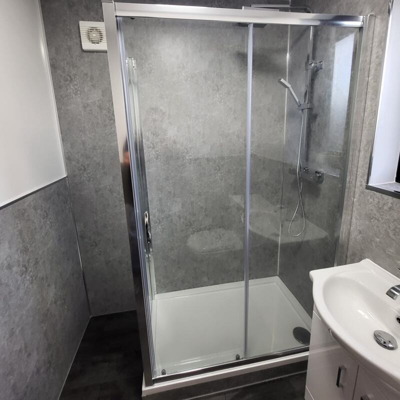 Neden duş duvar paneli tasarımlarımız modern ekolojik otellerde trend haline geldi?