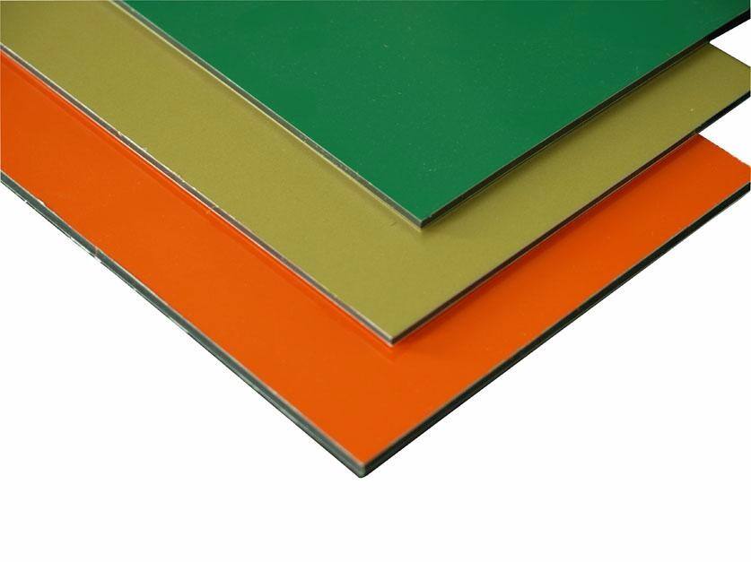 Material Compósito de Alumínio Premium para Soluções de Sinalização