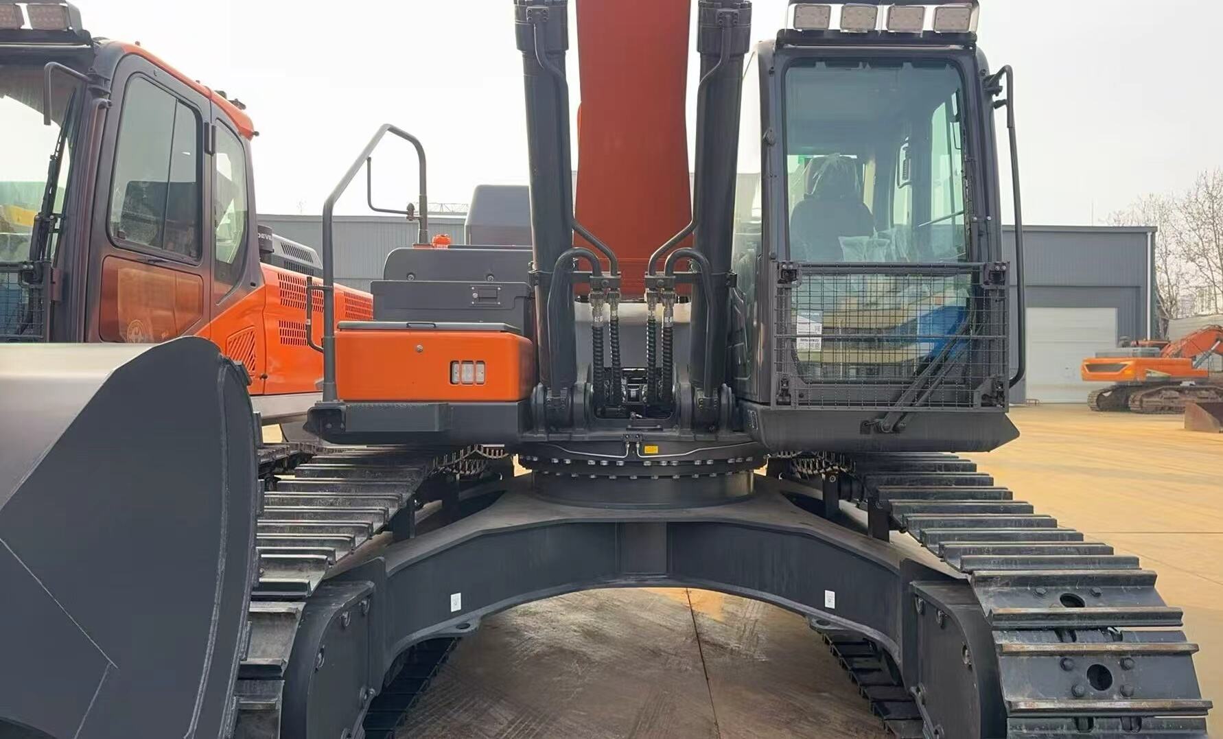 Advanced Hydraulic Technology and Superior Performance Capabilities