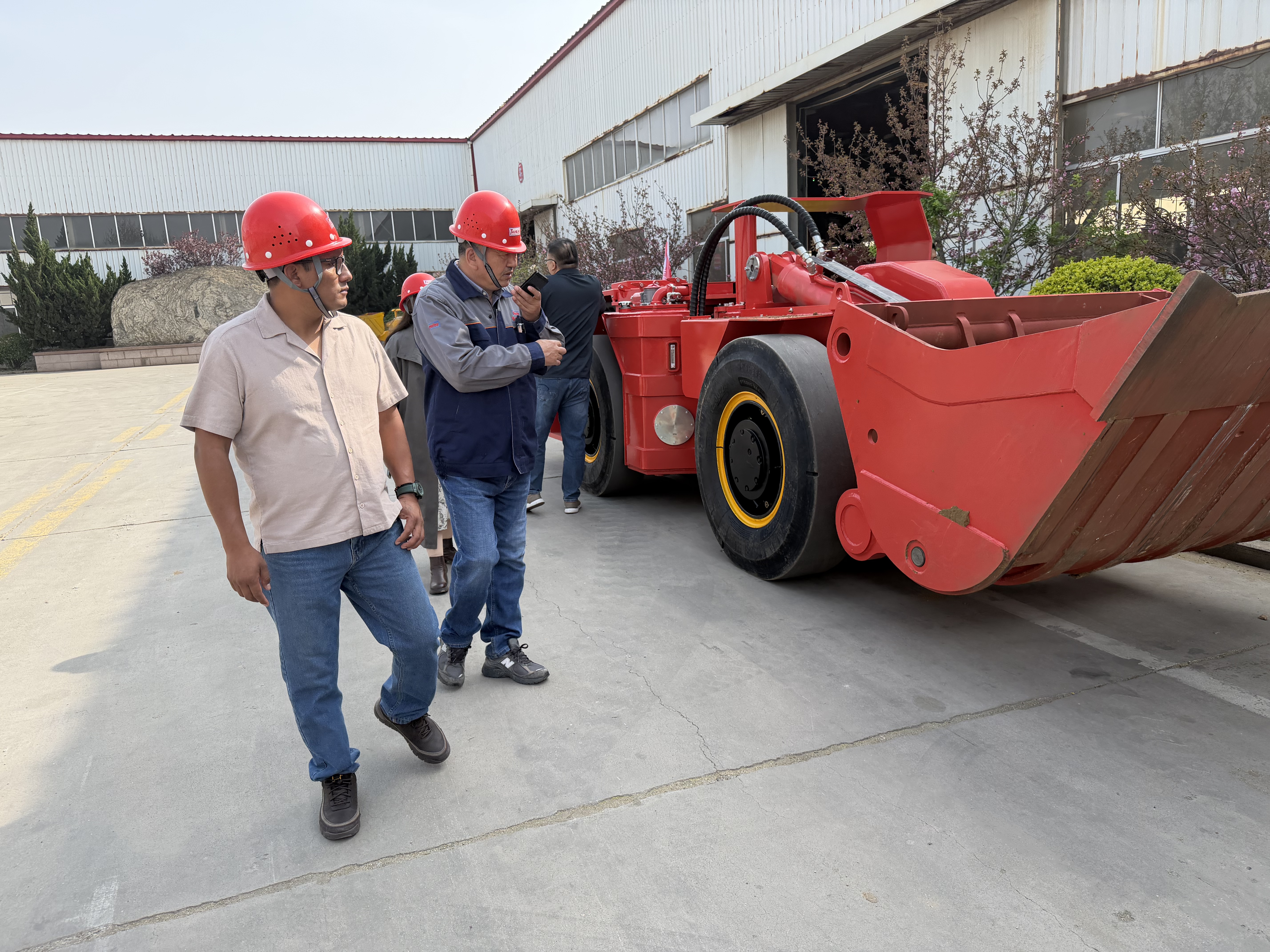 In-Depth Inspection: Witnessing Tuoxing’s Professional Strength