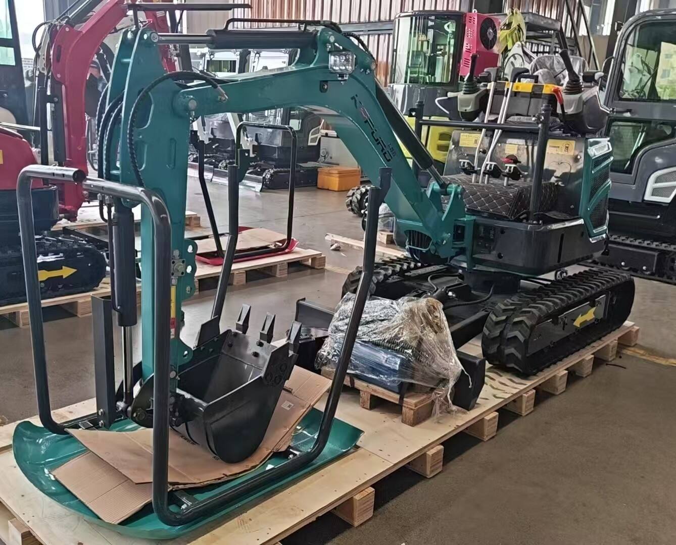 Kapuro Underground Mini Excavators Shipped to Kazakhstan4