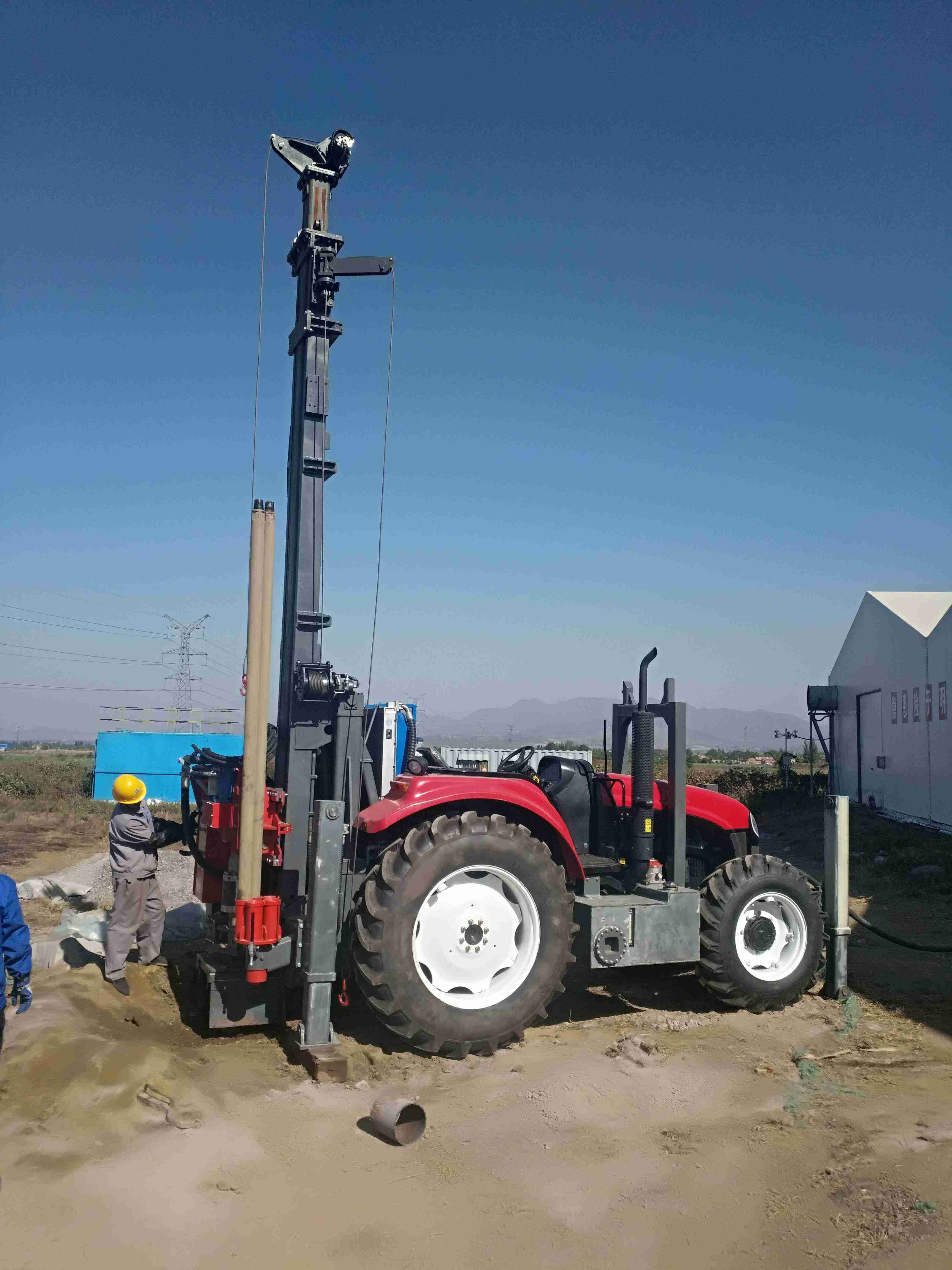 Ny design 300 m traktormonterad vattenborrig fabrikspris borrningsmaskin