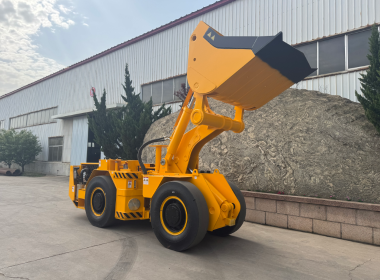Tuoxing Mining Equipment TC-200 Underground Loader Delivered to Peruvian Copper Mine