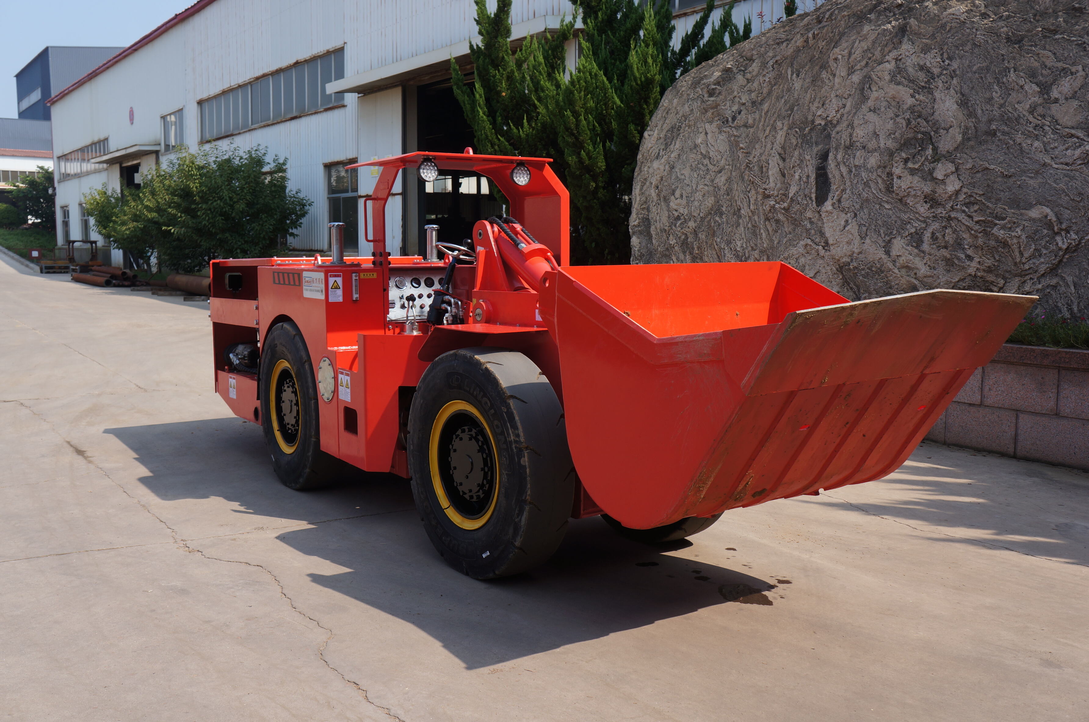 Bagaimana Loader LHD Bawah Tanah Dapat Meningkatkan Efisiensi dalam Operasi Penambangan?