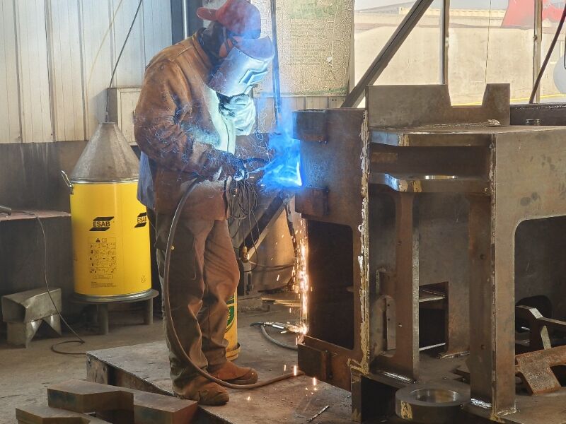 第三张图焊接 (67)_WH_800x600px.jpg