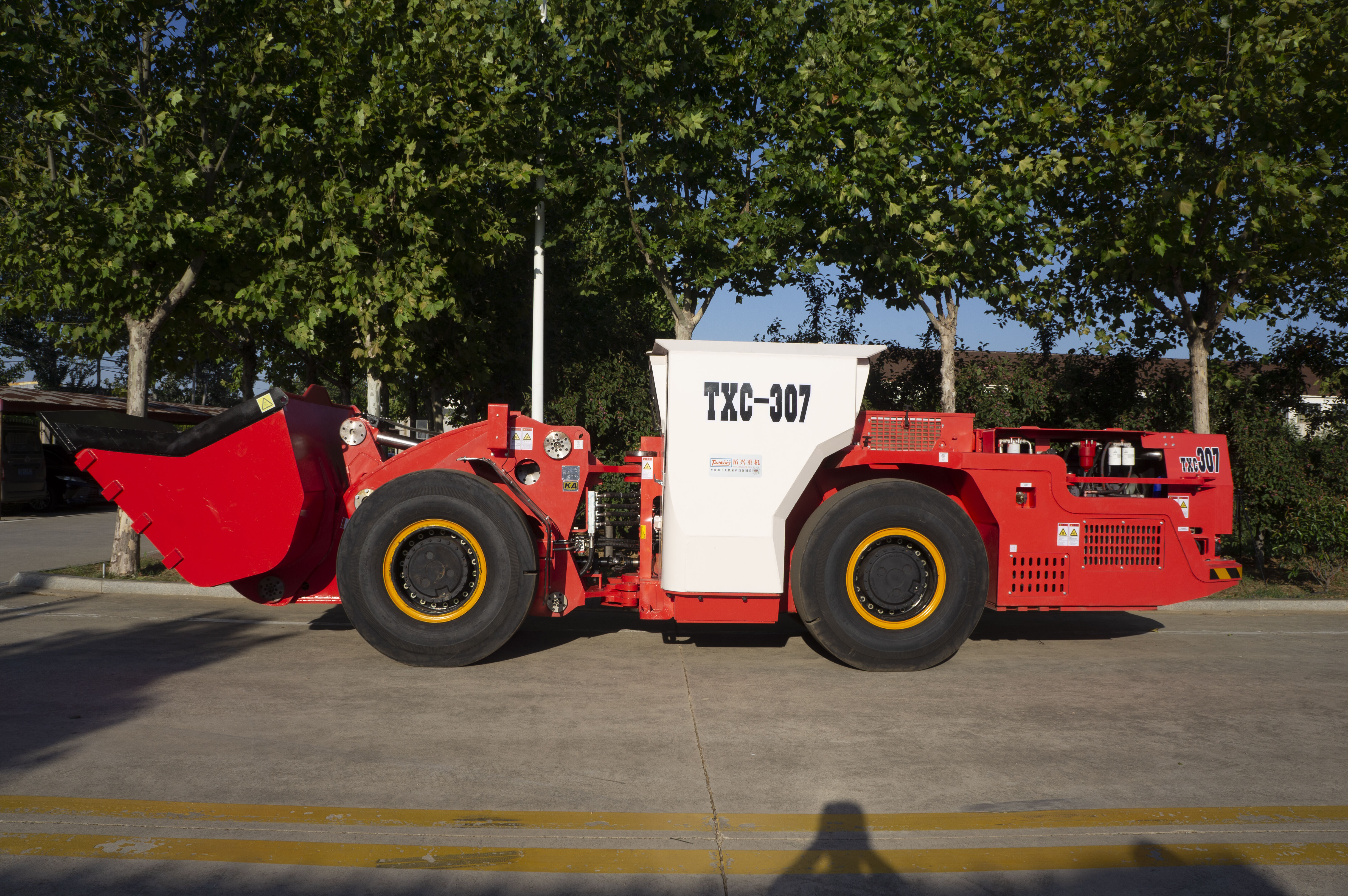 Underground Diesel LHD: Advanced Mining Equipment for Efficient ...