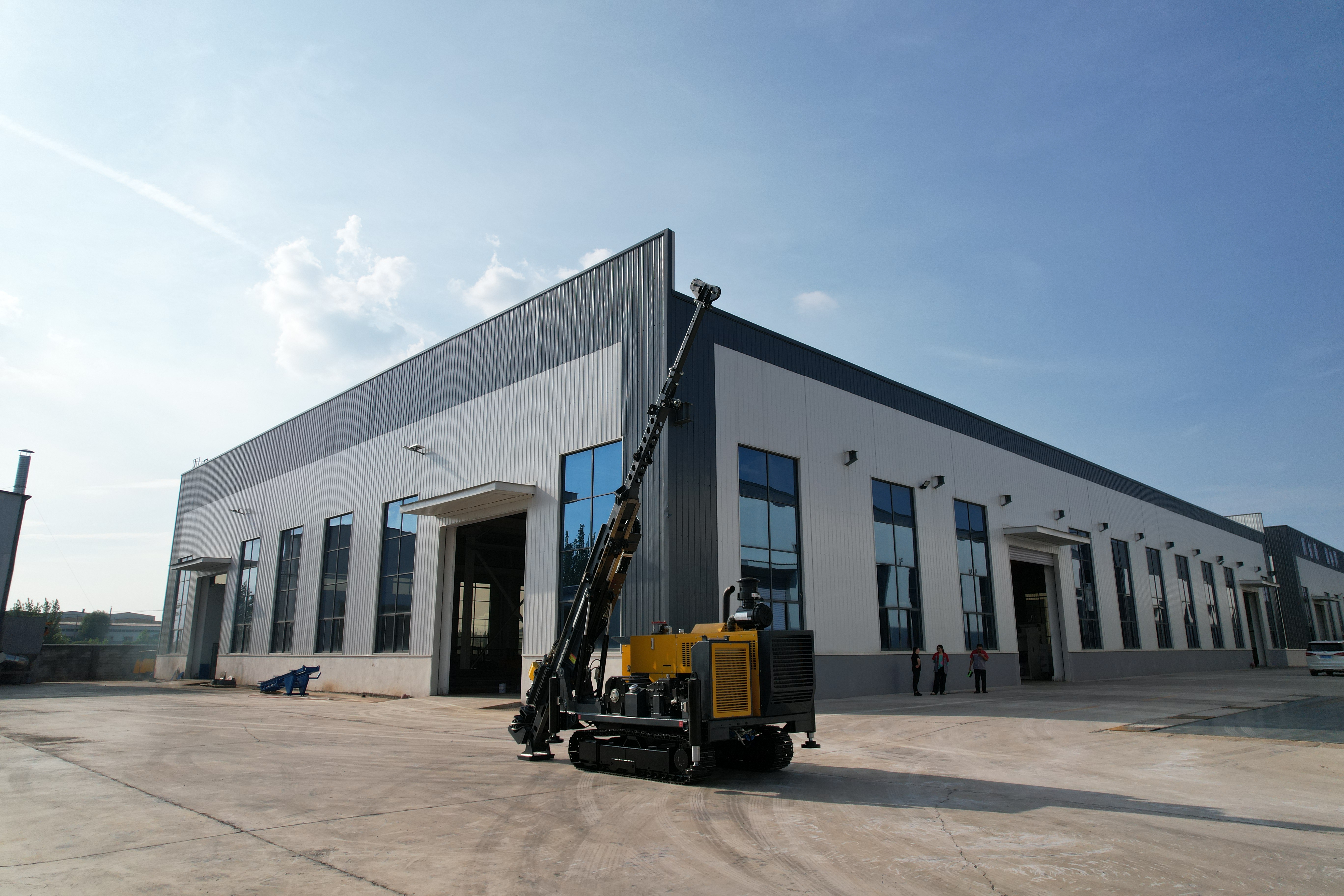 Superior Terrain Adaptability and Operational Flexibility