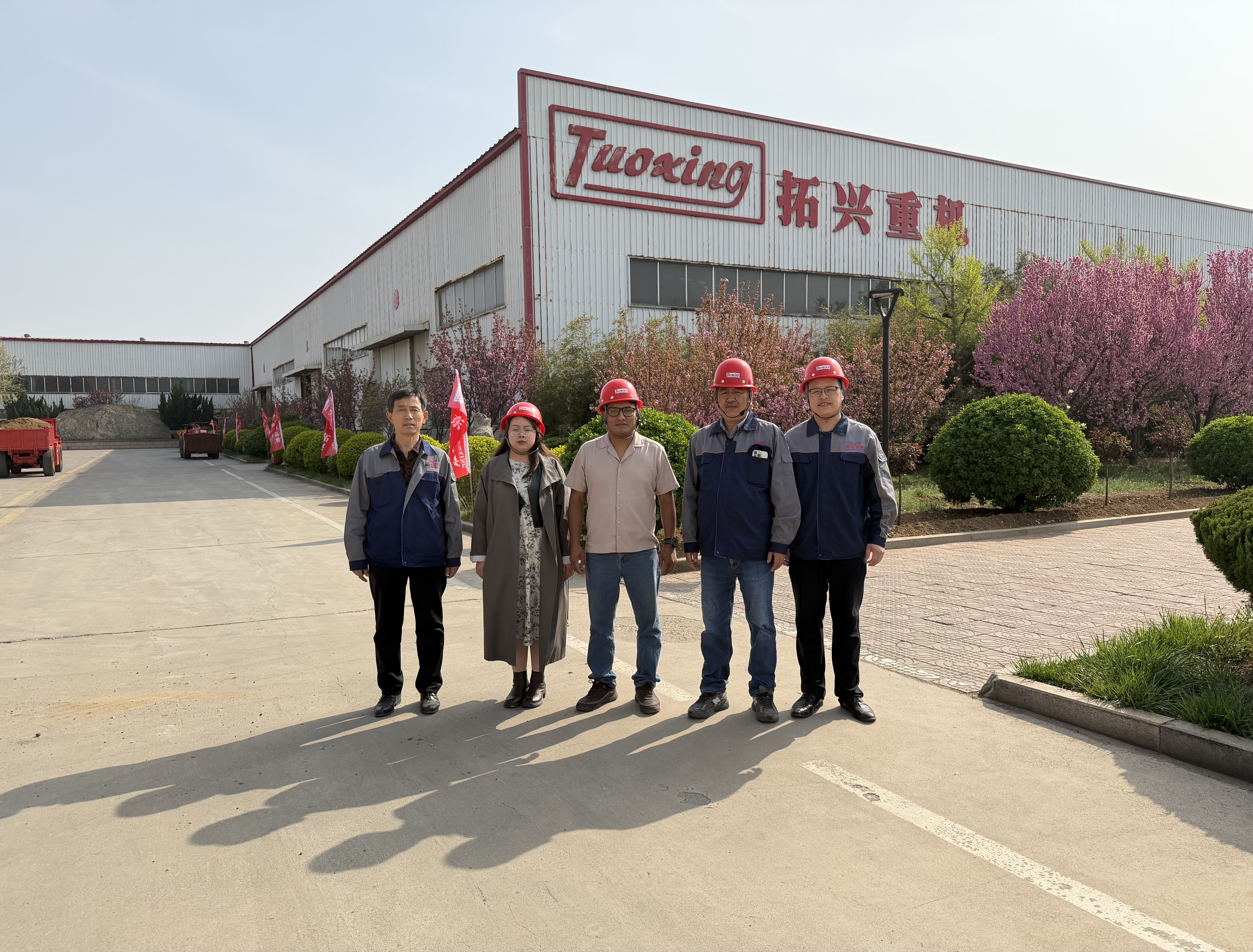 Peruvian Mining Delegation Visits Tuoxing Factory, Recognizing Professional Customization Strength