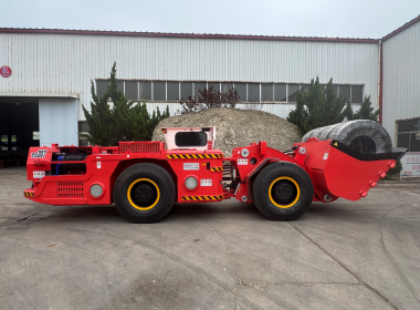 Tuoxing Machinery het suksesvol 'n aangepaste TC-307 ondergrondse laaier na Venezuela gelever