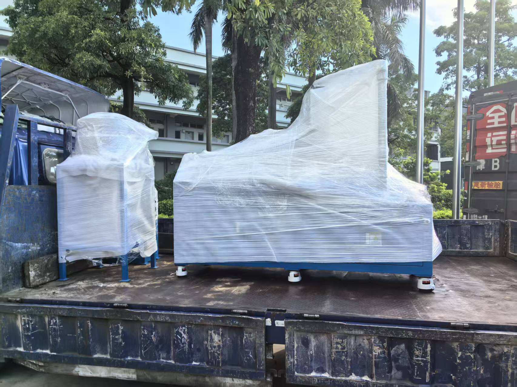Delivery-Dongguan - 45 Granulator