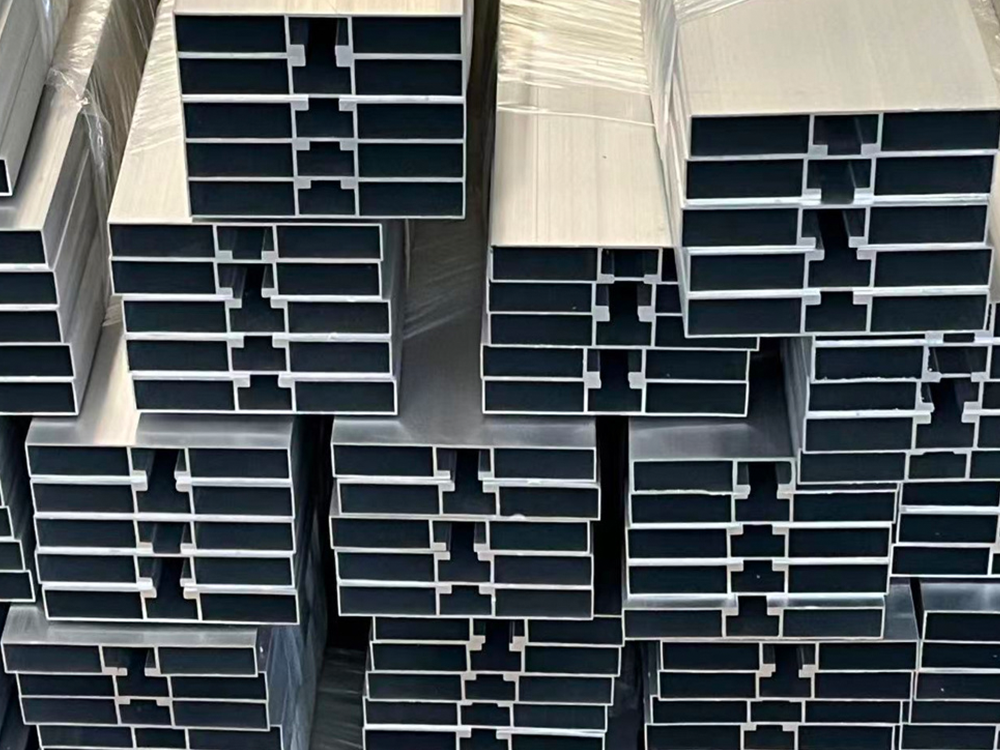 Dinamika ng Industriya ng Aluminum Profiles: Malalim na Analisis ng Kasalukuyang Katayuan at Trend