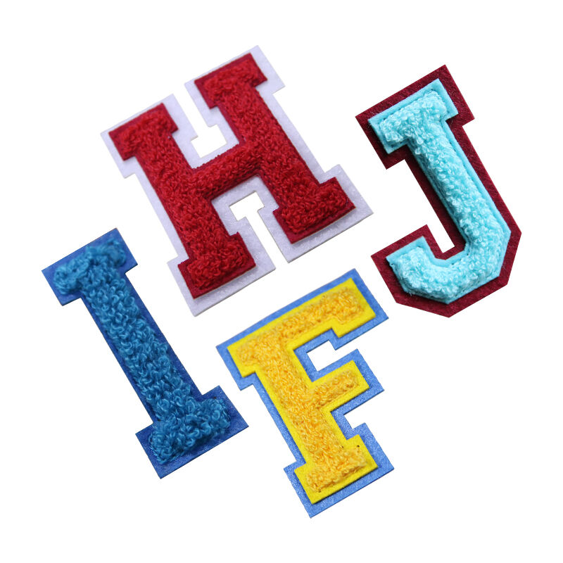 AWELLS レトロスタイル・シェニール文字パッチ（スポーツチーム、クラブ、日常携行ギア向け）