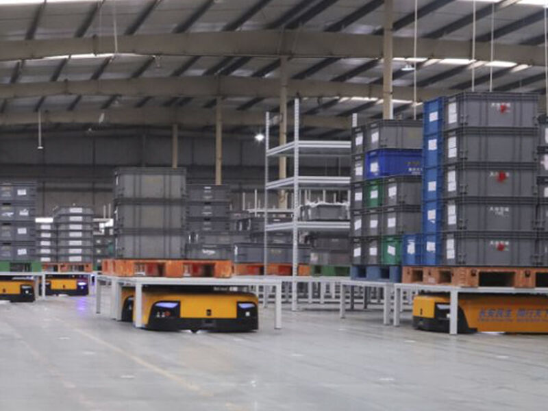 robot logistics container.jpg