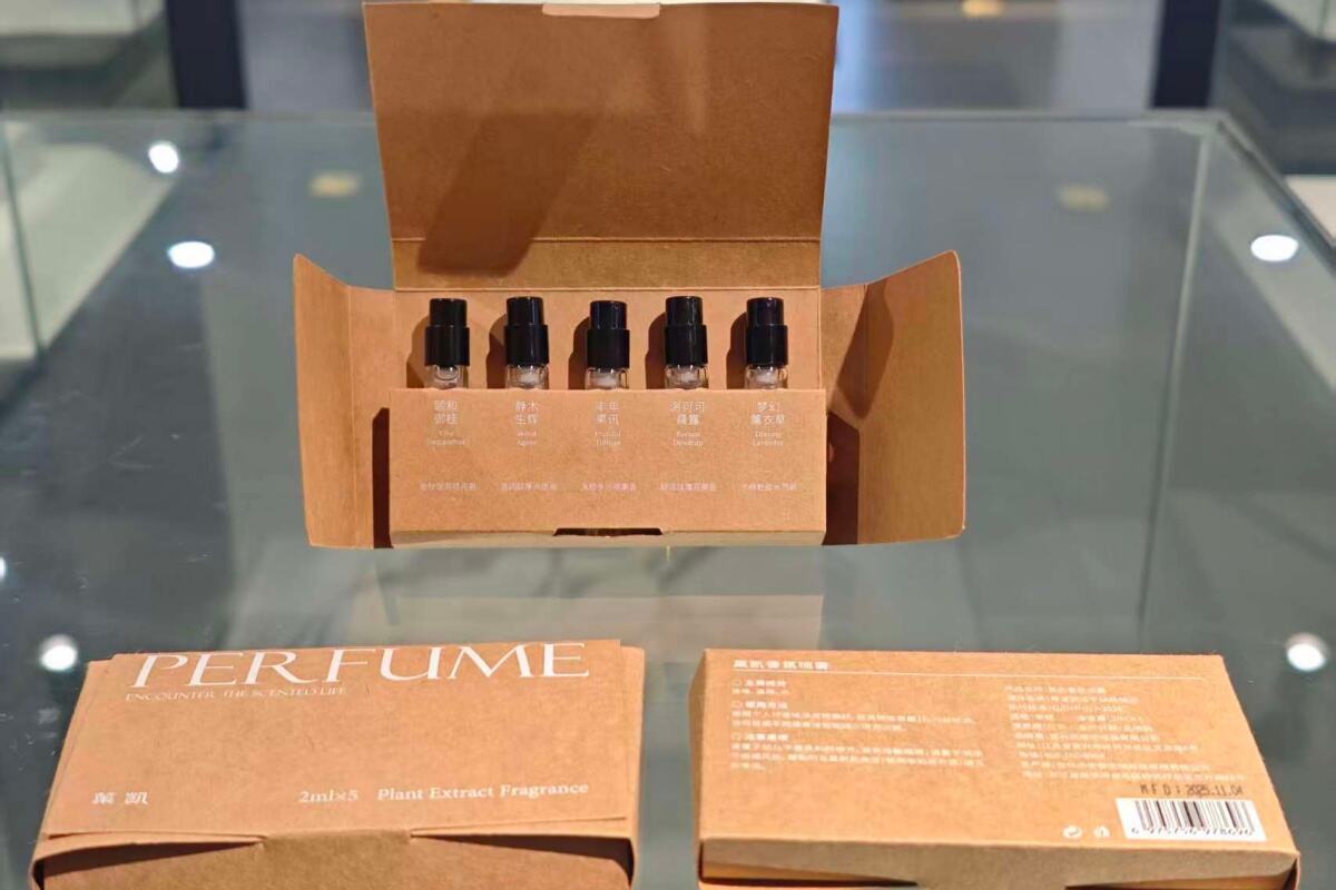 CustomFragranceCollectionMakesaFreshDebut (3).jpg