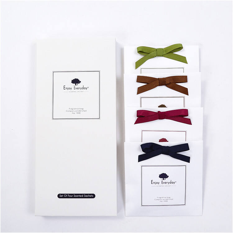 Großhandel Luxusduftende Papiertaschen Kleiderschrank Wäscheständer Luftentfresser Duftumschläge Aroma Parfüm Säckchen