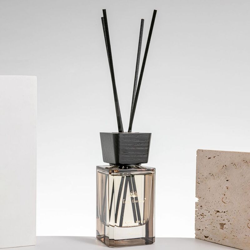 Customizable Fragrance Experience