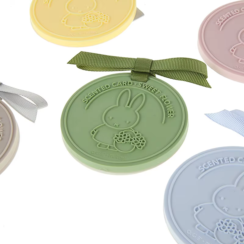 wholesale customizable rubber fragrance tablet eco friendly long lasting aroma air freshener for automotive closet and drawer oem odm manufacturer direct sale card with private labei-0