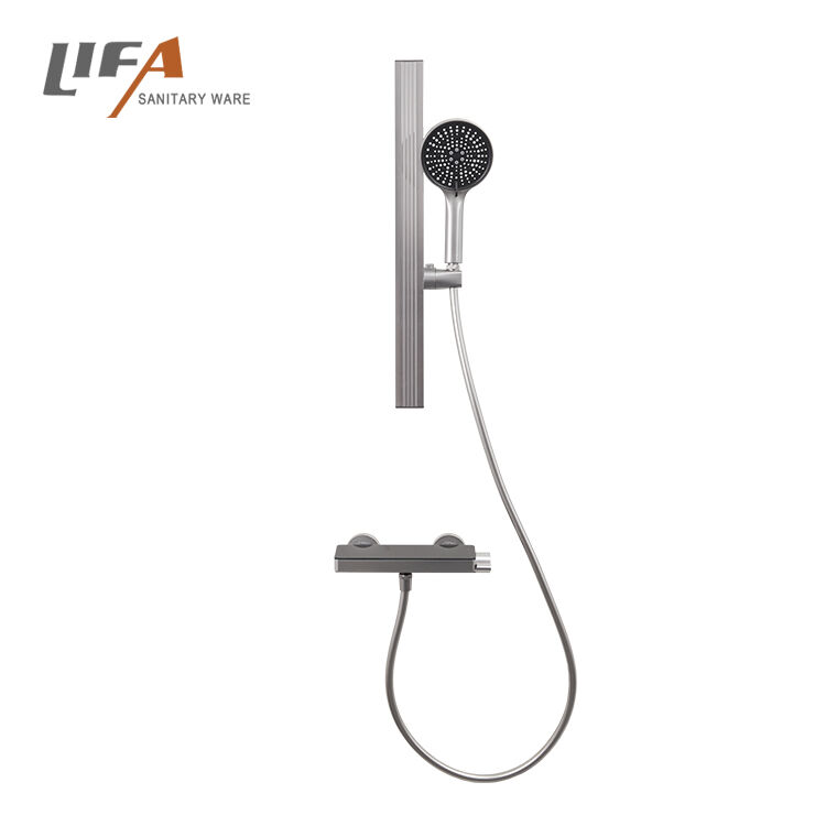 Characteristic Shower Set CF3373