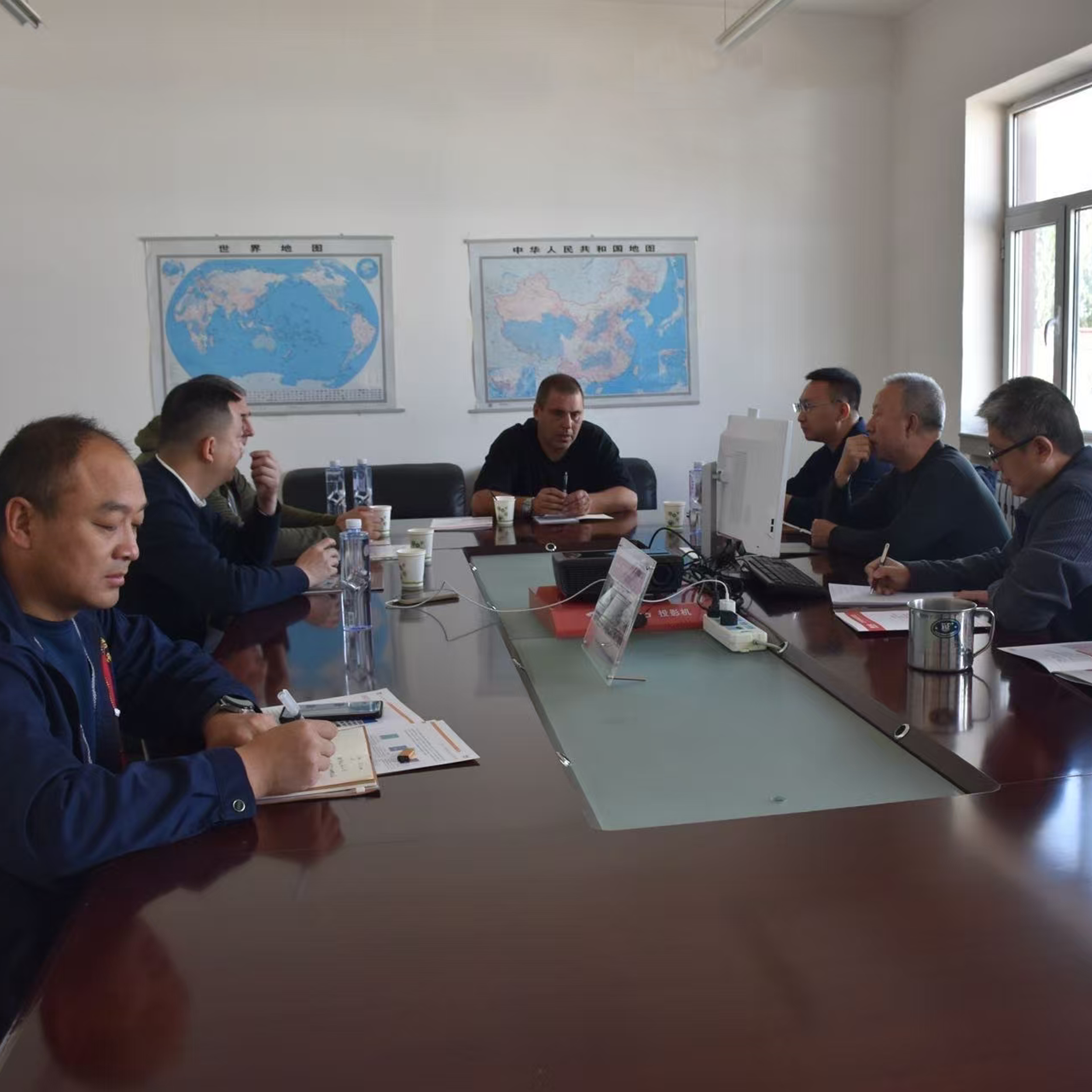 Technologie mit russischen Kunden kommunizieren