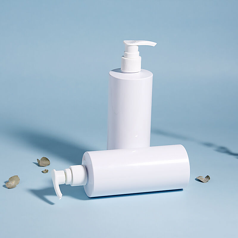 Frasco cosmético plástico branco de 300 ml, com possibilidade de personalização por impressão