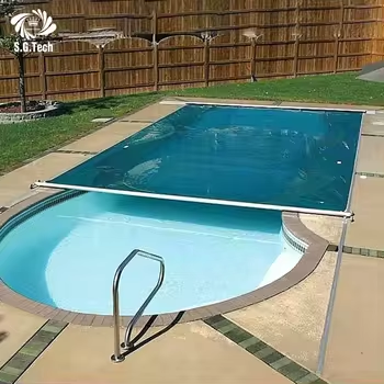 Tampa Automática de PVC para Piscina de Longa Durabilidade e Alta Capacidade de Carga para Piscina e Enroladores