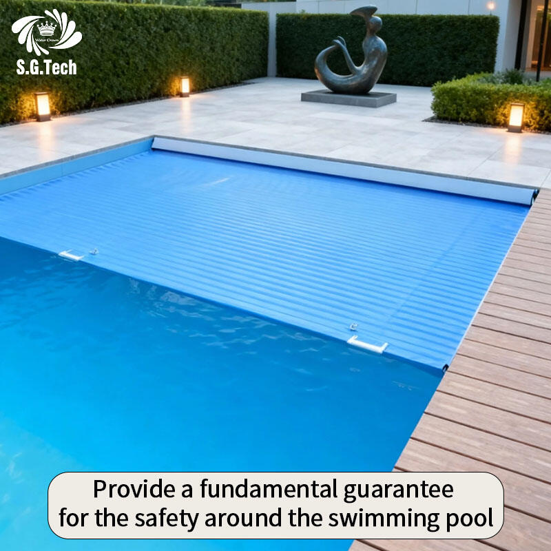 Veilige duurzame zwembadafdekking voor kinderen, waterdicht, automatisch inklapbaar polycarbonaat latwerk, aangedreven PC-materiaal voor gebruik buitenshuis