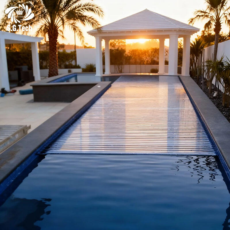 2026 Directe verkoop van automatische zwembadafdekkingen van de fabriek in Guangdong, ontwerp ‘Water Crown’, PC-materiaal, stofdicht, accessoires voor zwembadonderhoud
