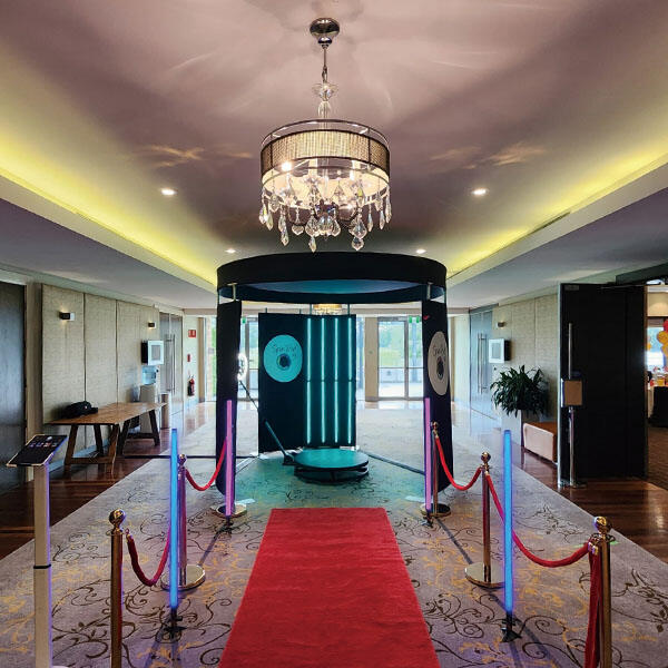 360 View 4 Panel Photo Booth Enclosure 360 photo Booth backdrop with led light