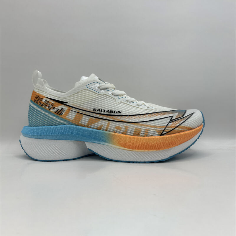 Chaussures de course à semelle en plaque de carbone