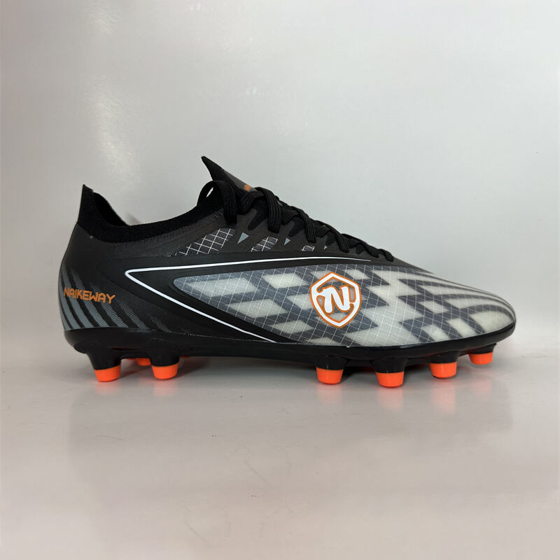 Chaussures de football pour terrain dur