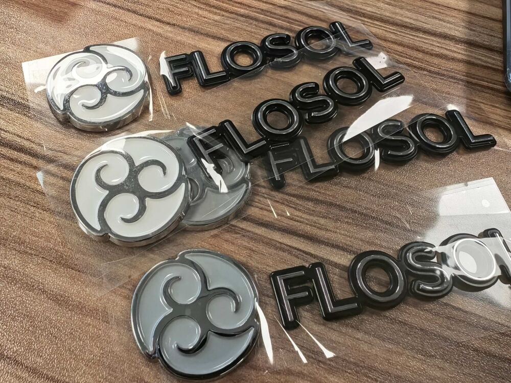 Custom Production Case of ABS Chrome Plated Emblem