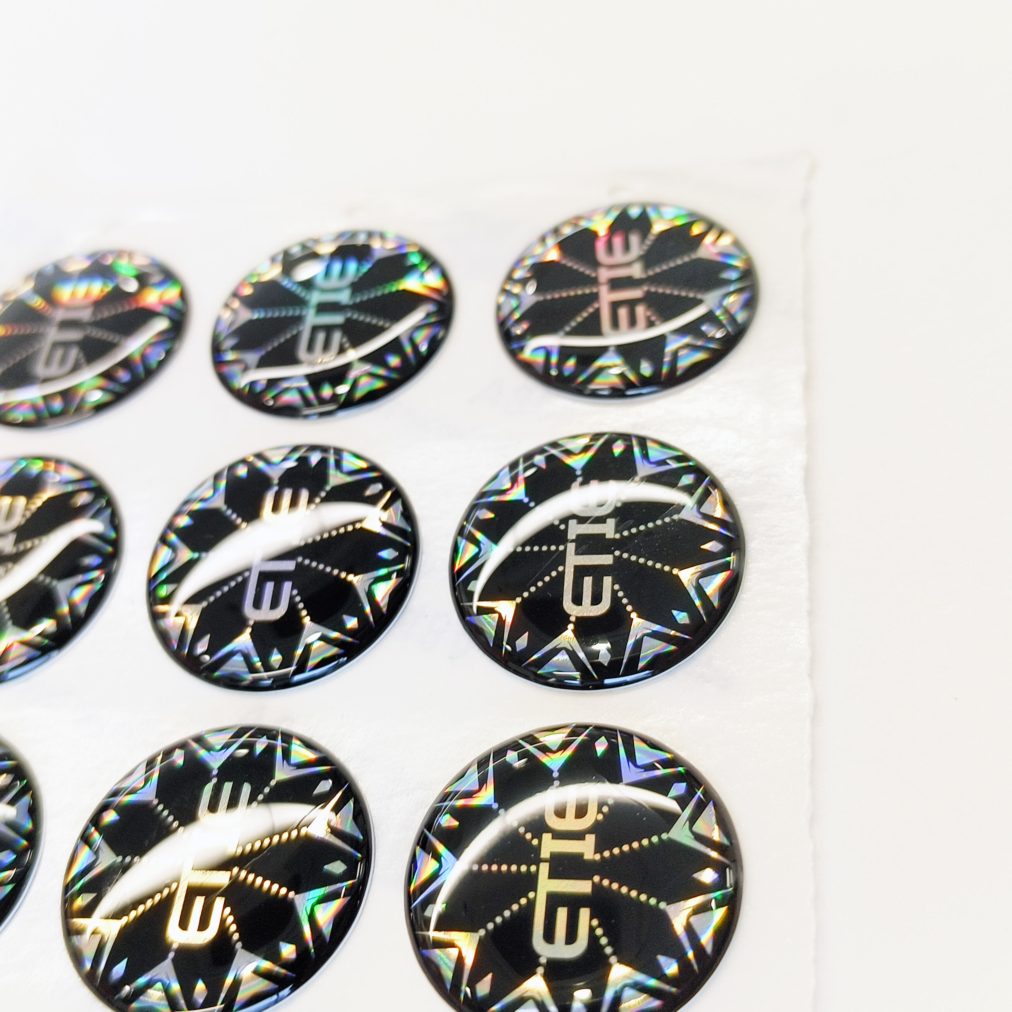 Pagkakatugma sa Maramihang Ibabaw at Pagkamaraming Gamit