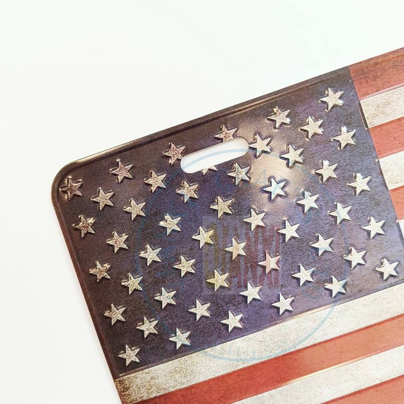 Custom Aluminum Car Number Plate Embossed American Flag Vintage Logo Car License Plate Decoration License Plate Souvenir