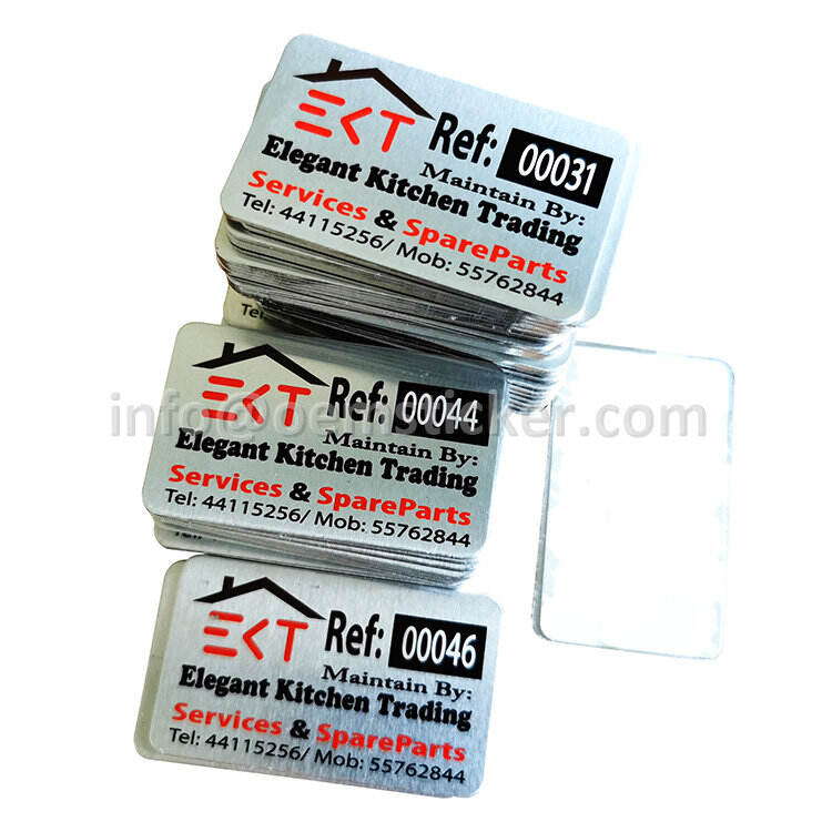 Competenza Completa sui Materiali e Capacità di Personalizzazione