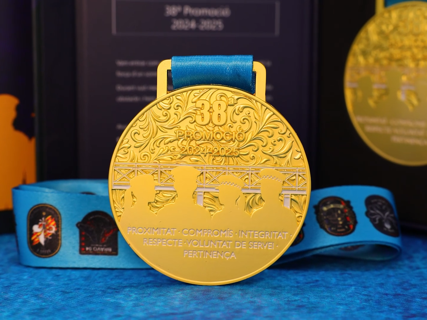 Customized medals for marathon sports events