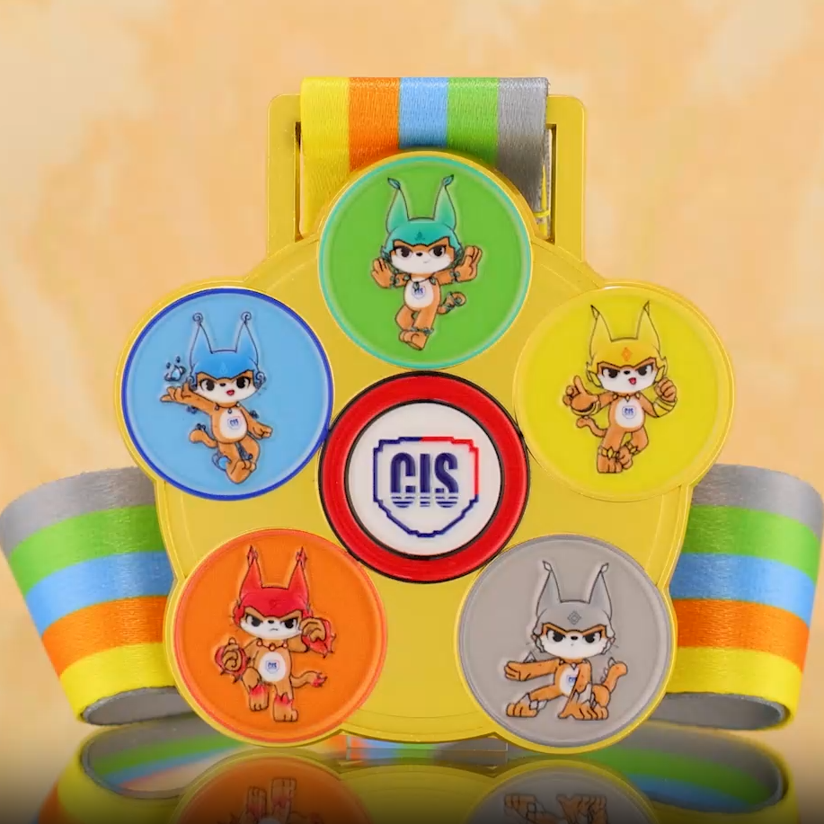 CIS-Thema – 5 Maskottchen-Zielmedaille: Modulare, individuelle Cartoon-Charakter-Auszeichnung mit Regenbogen-Lanyard