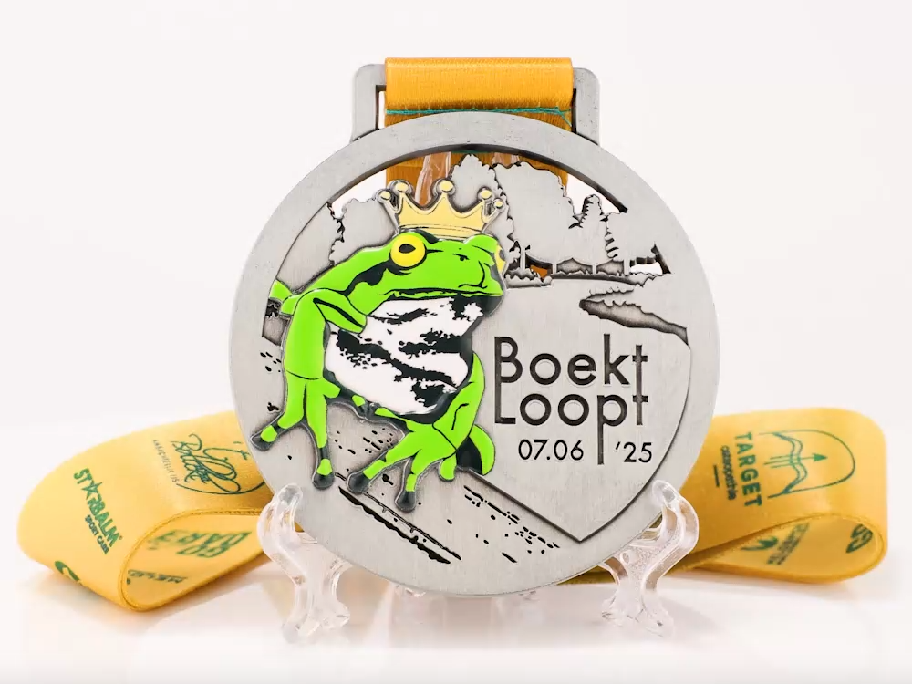 Boekt Loopt 2025-Finisher-Medaille – individuelle Laufauszeichnung mit gekröntem Frosch-Motiv inklusive Lanyard