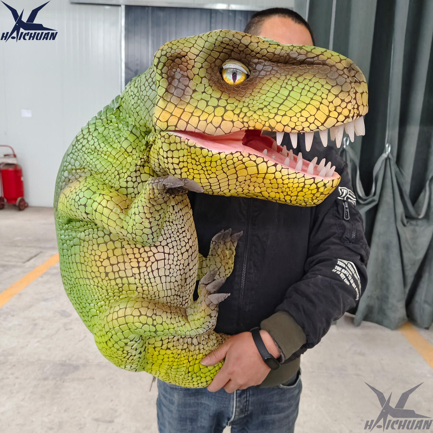trex dinosaur puppet 2.jpg