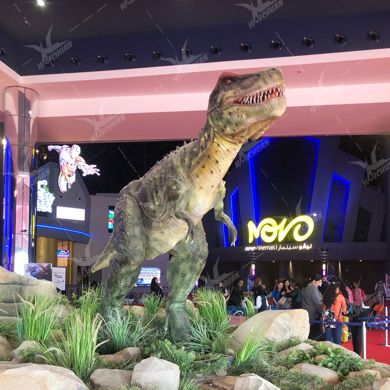 Animatronic dinosaur park in Dubai