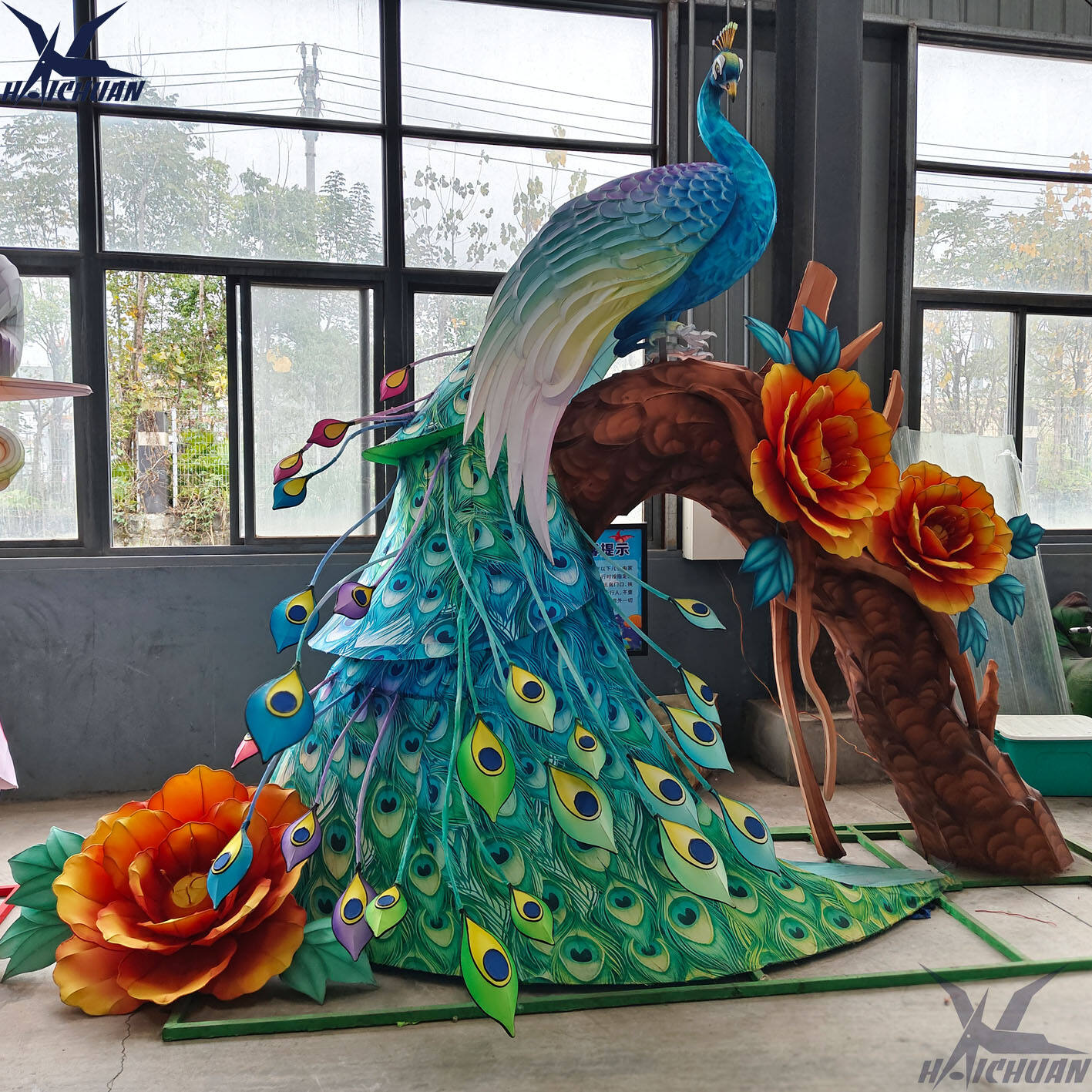 Chinese Lantern Lamp Indoor Outdoor 3D Traditional Chinese Fabric Metal Lantern Show Peacock Lantern From Zigong Factory