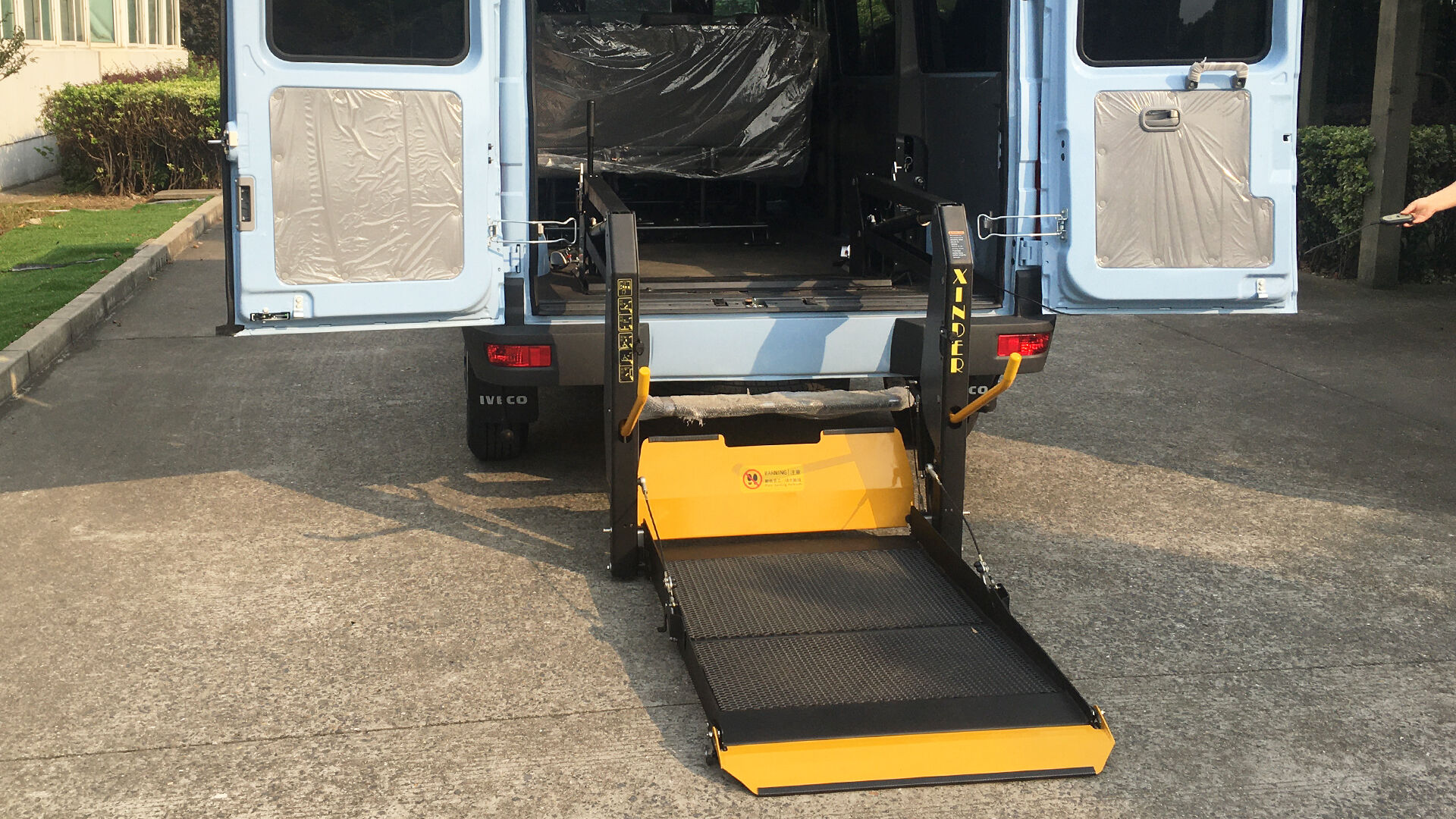 WL-D-880U Wheelchair Lift details