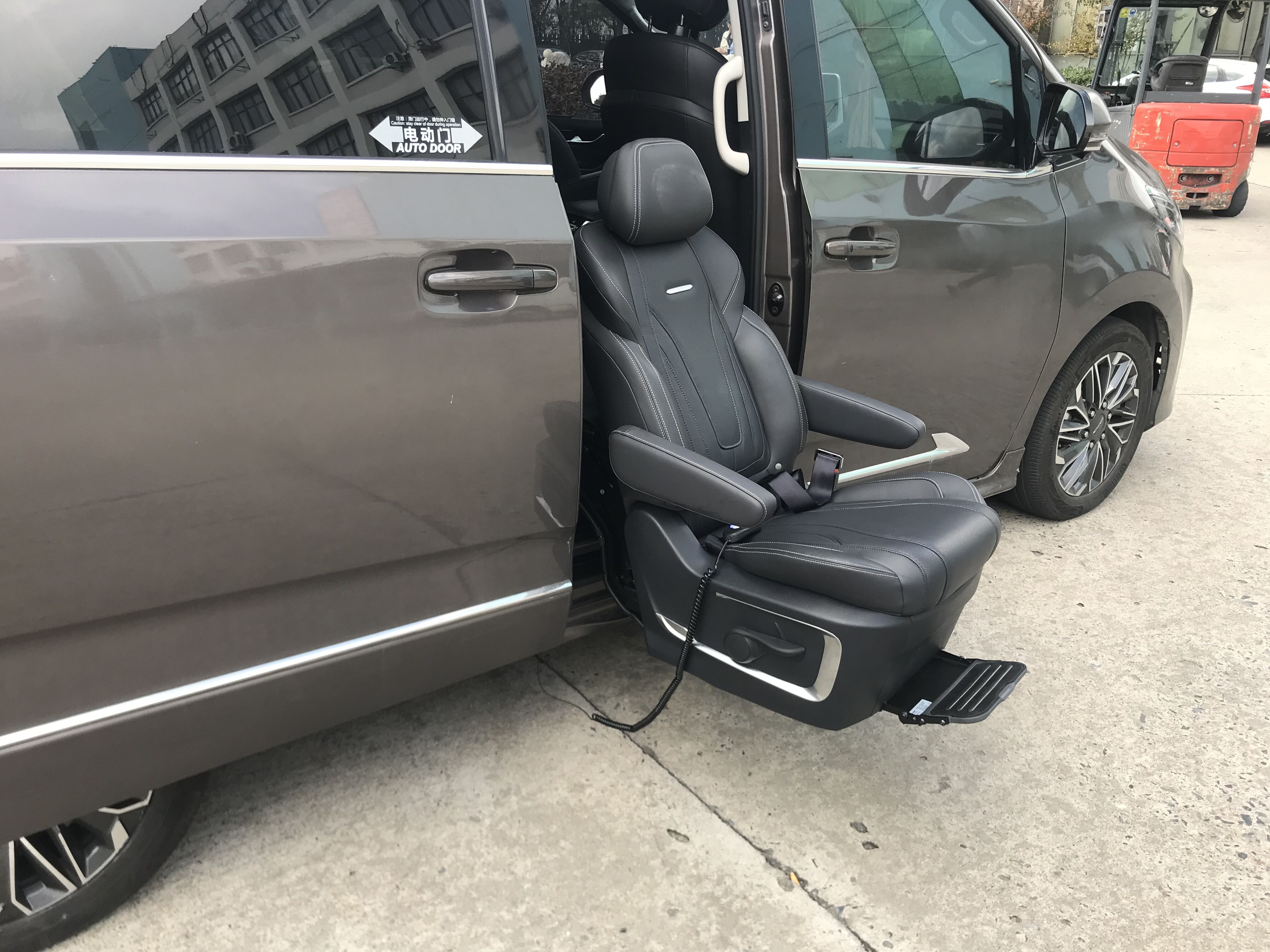 မတူညီတဲ့ လိုအပ်ချက်တွေအတွက် အံကိုက် ဖြေရှင်းနည်းတွေ