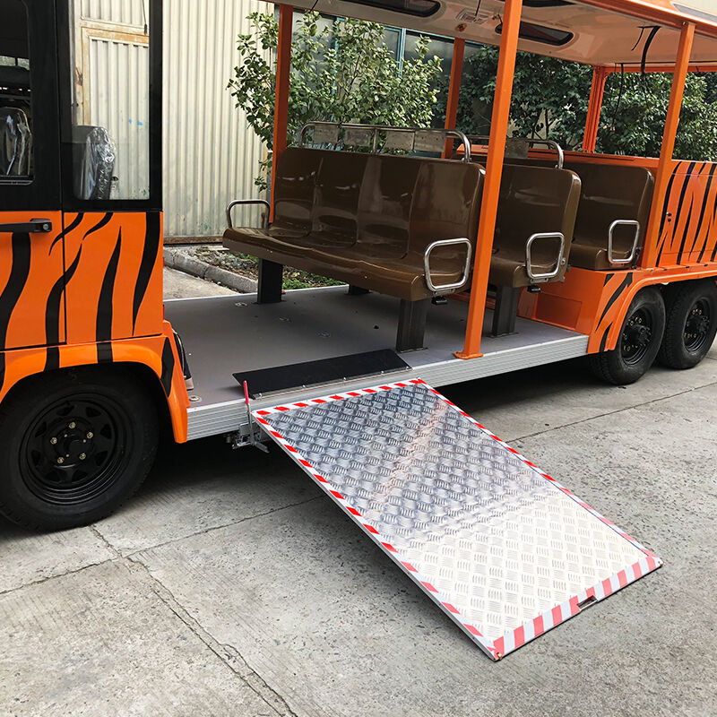 MWR-V Manual Wheelchair Ramp
